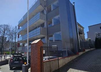 Wynajmę lokal 50 lub 100 m2 wysoki standard centrum