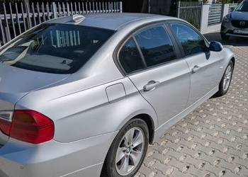 Sprzedam BMW E90 2.0 benzyna 150km manual