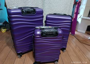 Komplet trzech walizek