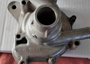 OBUDOWA POMPY WODNEJ FIAT 125P I PCHODNE