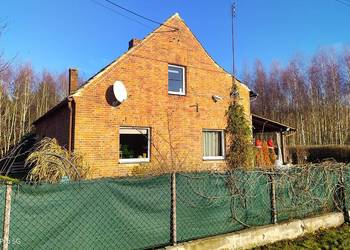 Dom na sprzedaż jednorodzinny.