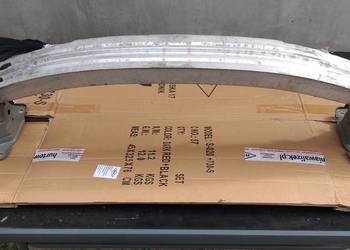 Belka przednia i dwie strefy zgniotu Toyota Corolla E21