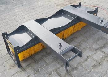 Zamiatarka na wózek widłowy