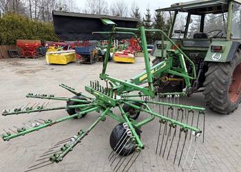 Zgrabiarka karuzelowa Stoll R 415 nie Krone Claas