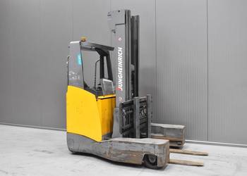 Wózek widłowy 4-kierunkowy JUNGHEINRICH ETV Q25