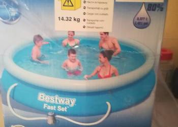 Sprzedam basen bestway po jednym  sezonie kpl. +pompka z fil