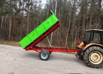 Przyczepa wywrotka maszyny rolnicze