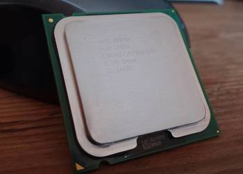 procesor Intel Pentium 4 520J SL7PR 2.8GHz-1MB-800FSB