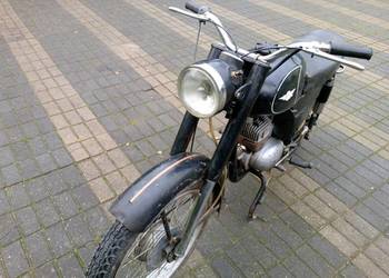 wsk wfm komar 1976r