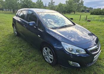 Opel Astra 1.4 Benzyna | 2011 r. | Klimatyzacja |