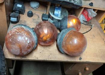 Koguty lampy ostrzegawcze – komplet 4 sztuki.
