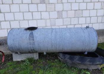 Beczka stalowa ocynkowana 600 litrów