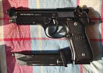 Wiatrówka Umarex Beretta M92A1