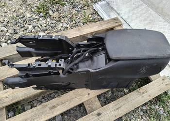 Kompletny podłokietnik DS5 citroen instalacja schowek lampki gniazdo aux