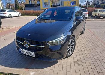 Piękna b- klasa w247 z niskim przebiegiem