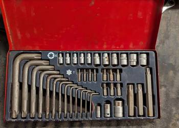 : TOPEX Stan: Nowy  ZESTAW NASADEK KLUCZE TORX 1/2 1/4 3/8