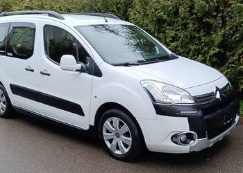 100% Bezwypadkowy oryginalny przebieg!