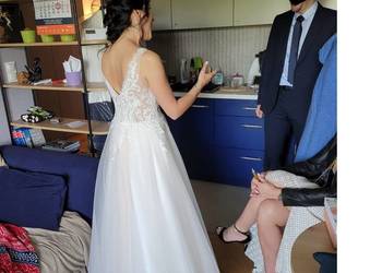 Sprzedam romantyczną suknie ślubną