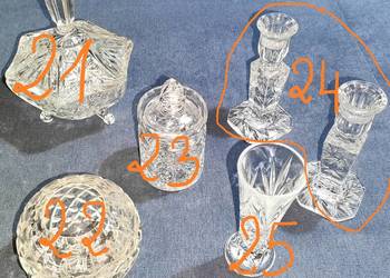 Zestaw szkła kryształowego -bombonierka, świeczniki i wazonik (Nr21--25