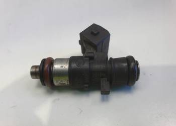 WTRYSKIWACZ Renault Clio III 1.2 16V _ wtrysk 8200292590