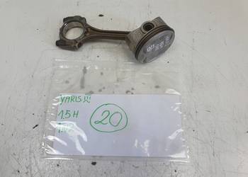 Toyota Yaris III 1.5 H HYBRID TŁOK KORBOWÓD 1NZ