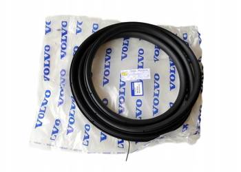 VOLVO XC60 uszczelka karoseryjna drzwi przednie OE 31424324
