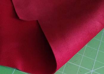 Skóra (148 g) Licowa Włoska BŁAM Duży kawałek Czerwony