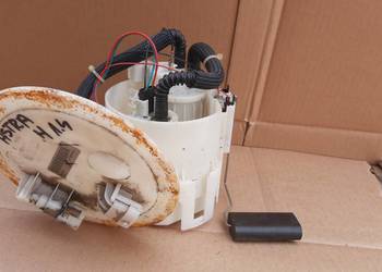 pompa pompka paliwa Opel Astra H III 1.4 13119487