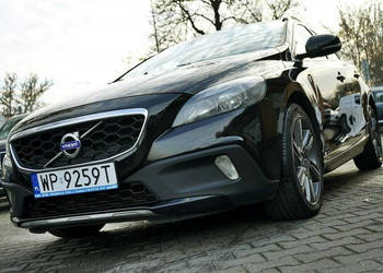 Volvo V40 Cross Country 2,0D2 NAVI, automat, skóra, 2015r.