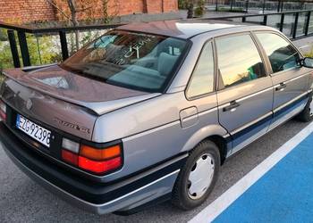 VW Passat B3 2.0 GL '93 r. Climatronic, tempomat, automat, komputer, welur!
