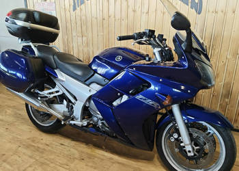 Yamaha FJR PIĘKNA YAMAHA . BARDZO Zadbana . FJR 1300 3 kufry kup na RATY
