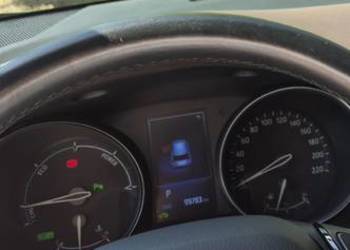 Sprzedam toyote chr 1.8  hybryda
