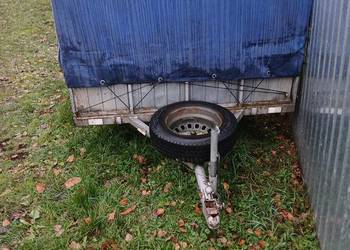 Przyczepka samochodowa