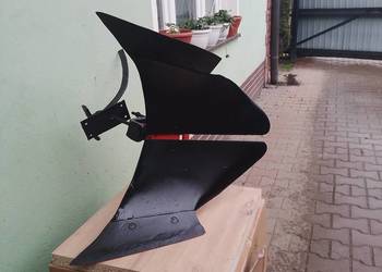 Pług jednoskibowy  obrotowy do traktorków  ogrodniczych