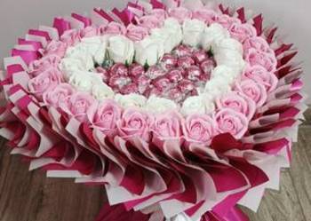 Bukiet jadalny Lindor 40 cm Różowy urodziny imieniny rocznica ślub wesele