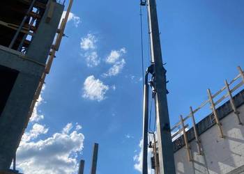 Żuraw budowlany Ferro FSR 22