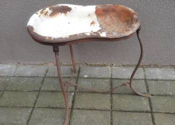 Stary bidet przenośny naczynie medyczne weterynaryjne? żeliw