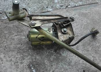 Fiat 126 p,95 r ,Silniczek wycieraczek plus mechanizm
