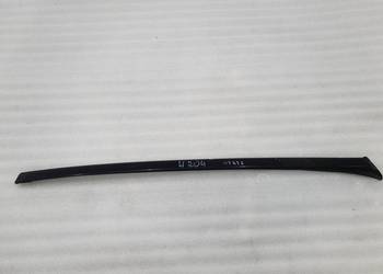 LISTWA SZYBY CZOŁOWEJ PRAWA MERCEDES W204 0800023