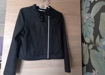 Krótka kurtka czarna Coccodrillo roz. 122