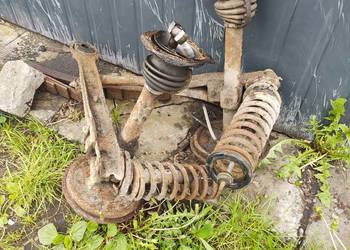 SKODA105 120 125 130 135 Amortyzator sprężyna tył SKODA105 120 125 130 135 Amortyzator sprężyna tył