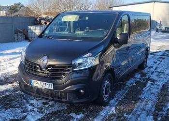 Renault Trafic 2015 r holenderka brygadowka 6 osobowy