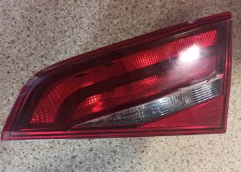 AUDI A3 8V lampa prawa tył 8V4945094c