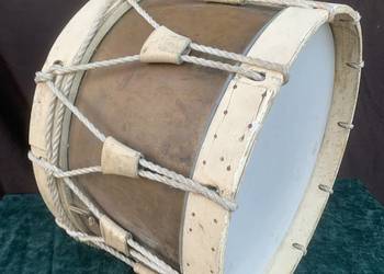 Bęben wojskowy Sygnowany