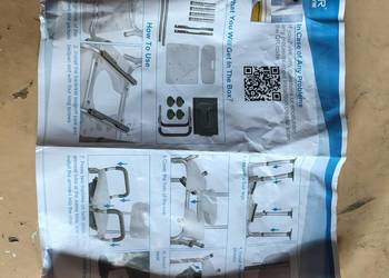 OrtoPrime Wychylana deska sedesowa ze składanymi podłokietnikami – podwyższ