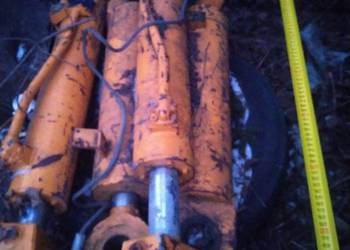Siłowniki hydrauliczne ł34 itp
