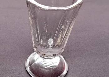 Kieliszek - karczmiak, pojemność 1/32 L. Pierwsza połowa XX w.
