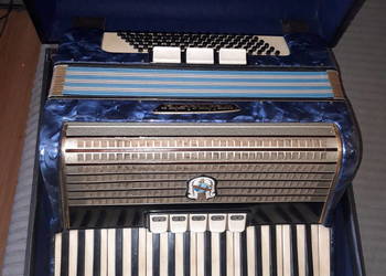 Akordeon Weltmeister 96B