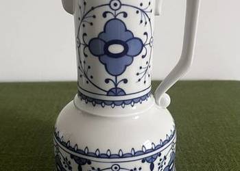 Porcelanowy dzbanek GBR (Turyngia)