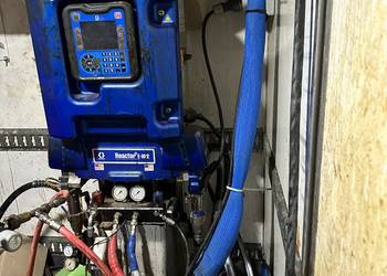 Maszyna agregat reactor 2 graco exp2